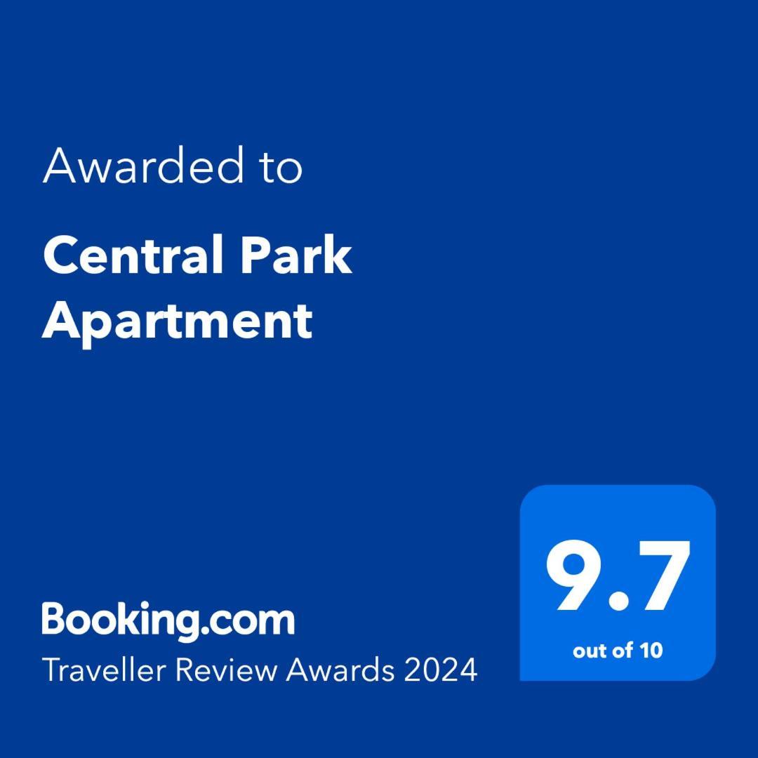 Central Park Apartment Констанца Экстерьер фото